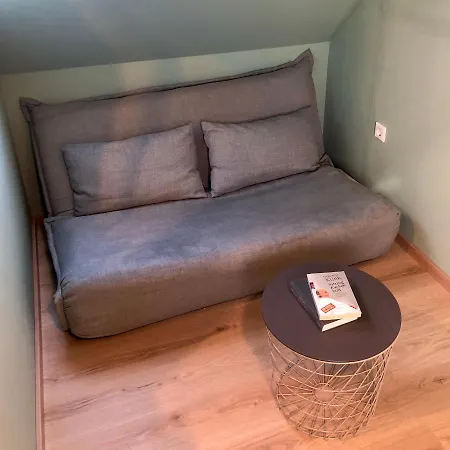 Paradiesje 2 * לייר