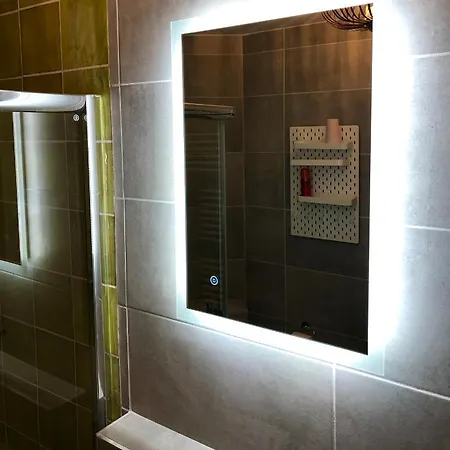 Paradiesje 2 דירה *